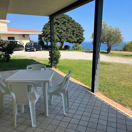 Luna Apartaments Badolato Marina Exterior foto